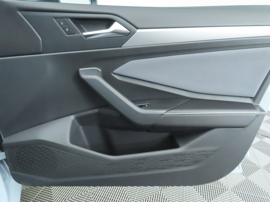 New 2026 Volkswagen Jetta SE image 25