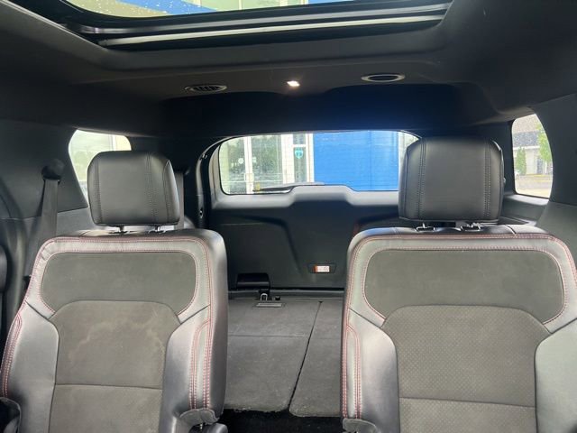 Used 2019 Ford Explorer XLT w/ Equipment Group 202A FWD image 15