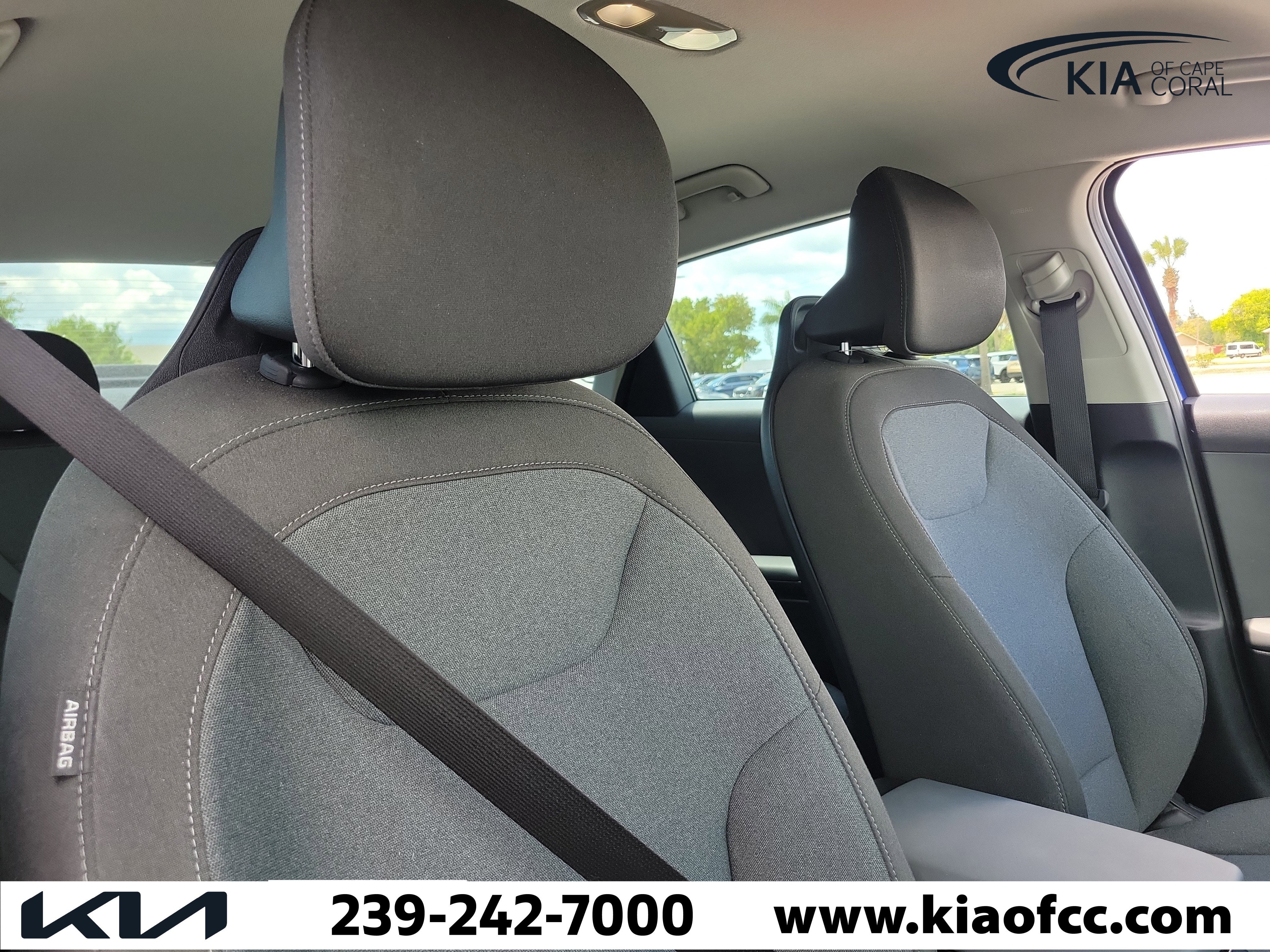Used 2025 Kia K4 LXS FWD image 25