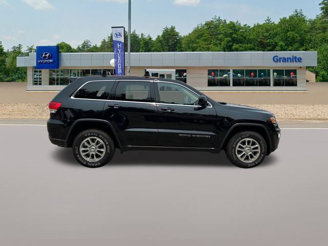 Used 2018 Jeep Grand Cherokee Laredo AWD/4WD image 6