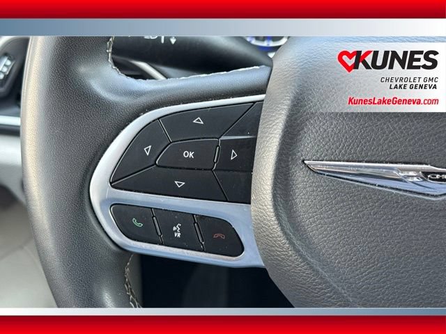 Used 2023 Chrysler Voyager LX FWD image 37