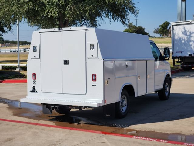 New 2025 Chevrolet Express 3500 w/ Power Convenience Package RWD image 13