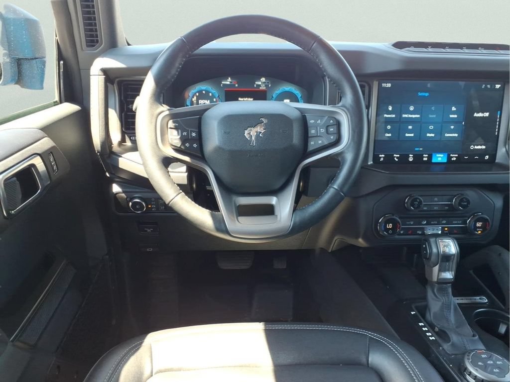 Used 2025 Ford Bronco Badlands AWD/4WD image 15