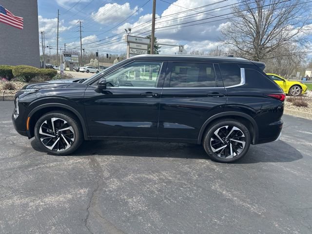 Used 2022 Mitsubishi Outlander SEL image 5