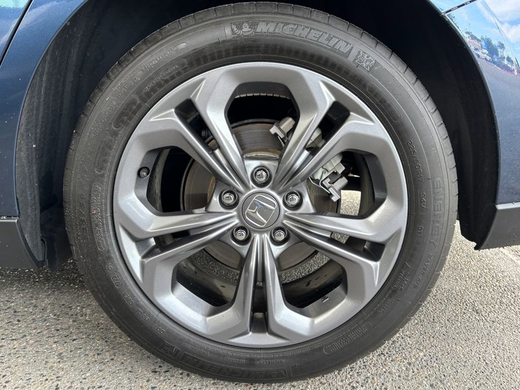 Used 2023 Honda Accord EX image 30