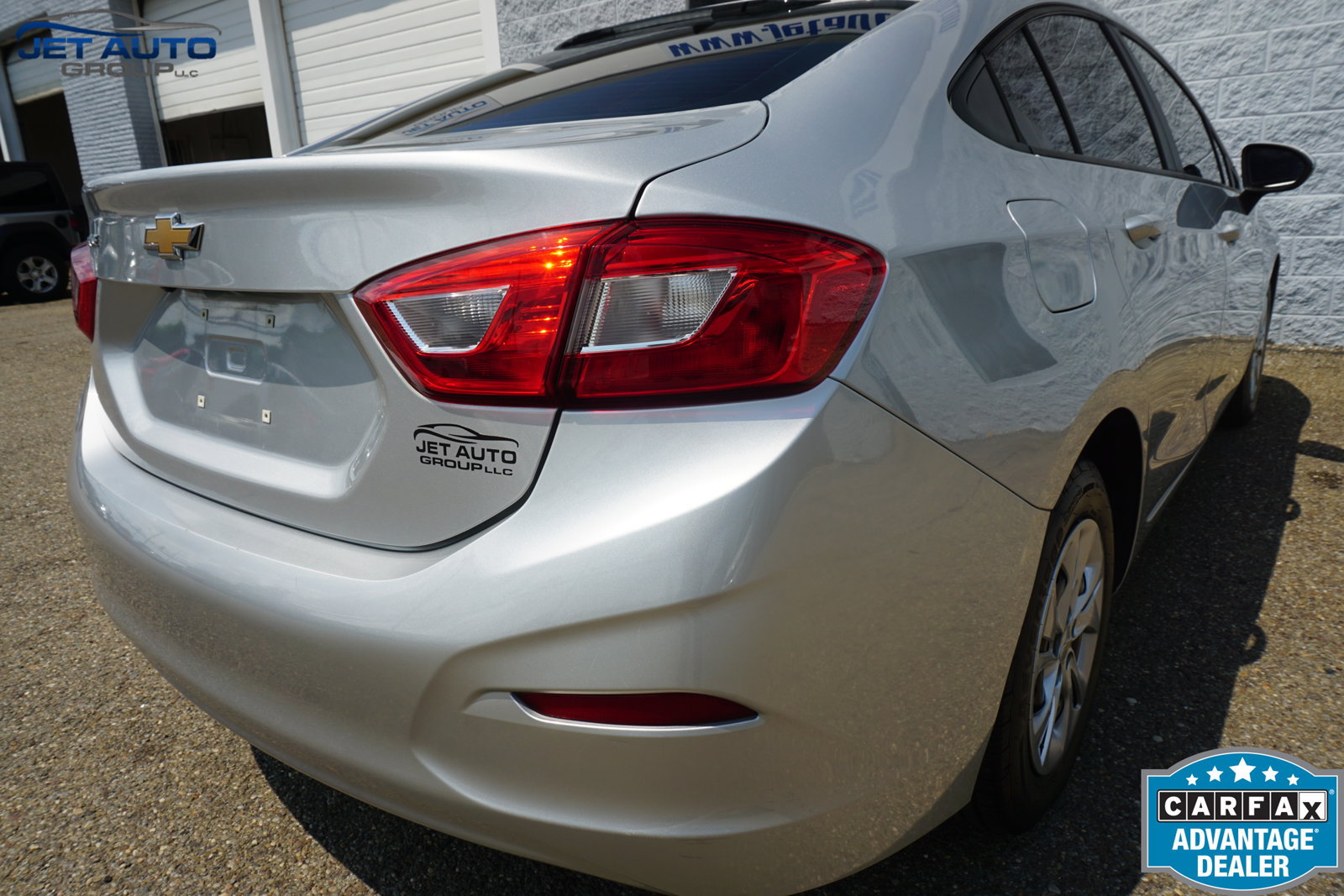 Used 2019 Chevrolet Cruze LS FWD image 11