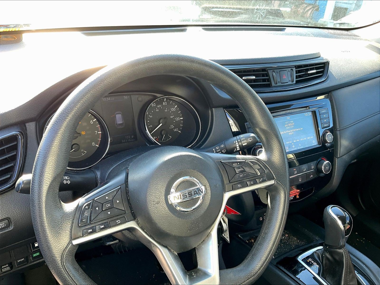 Used 2018 Nissan Rogue S AWD/4WD image 4