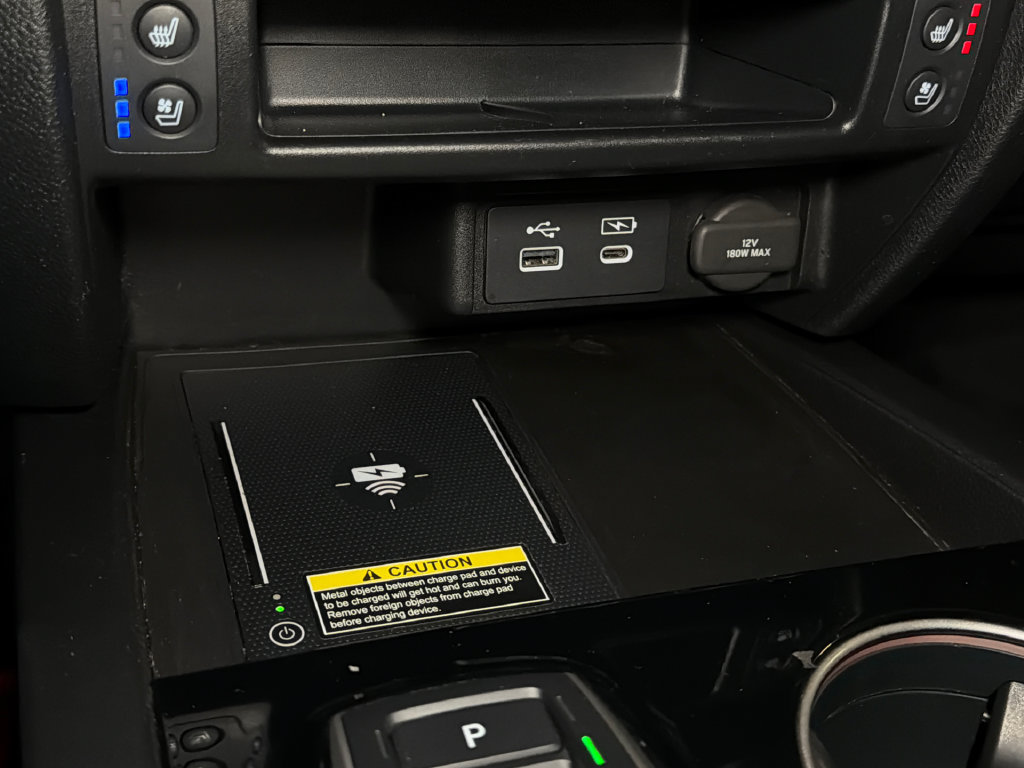 Used 2024 Honda Passport Black Edition image 32