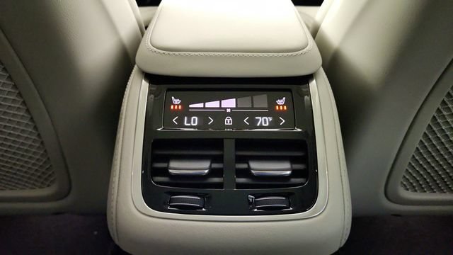 New 2026 Volvo XC90 T8 Ultra w/ Lounge Package AWD/4WD image 33
