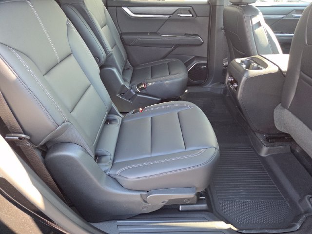 New 2027 GMC Acadia Elevation w/ Black Edition AWD/4WD image 23