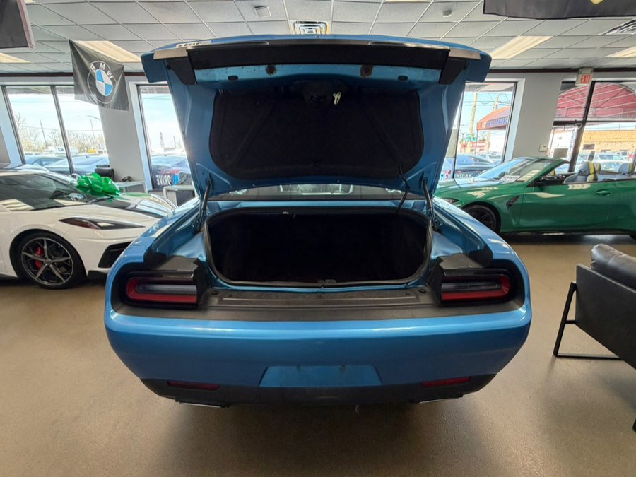 Used 2015 Dodge Challenger SXT Plus w/ Sound Group II RWD image 22