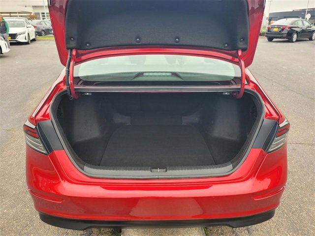 Used 2024 Honda Accord EX image 11