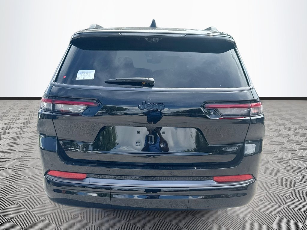 New 2027 Jeep Grand Cherokee L Summit AWD/4WD image 6