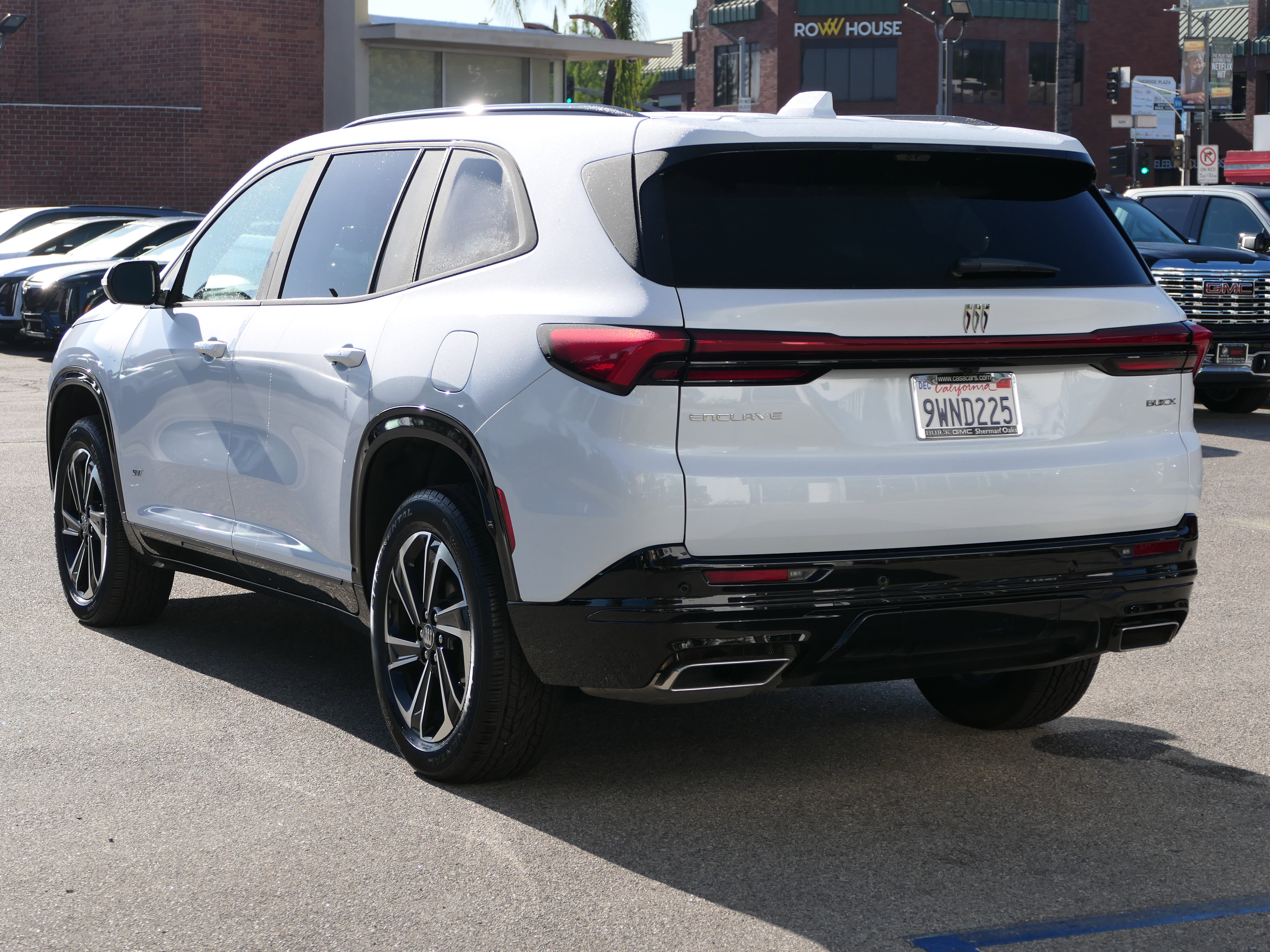 New 2026 Buick Enclave Sport Touring w/ Power Package image 3