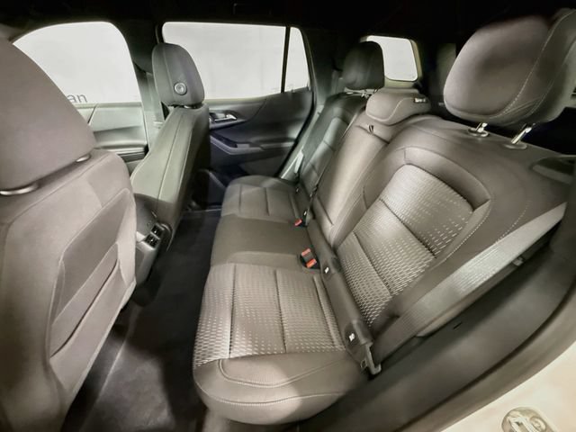 New 2027 Chevrolet Equinox LT w/ Safety and Technology Package FWD image 25