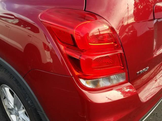 Used 2019 Chevrolet Trax LT w/ LT Convenience Package image 10