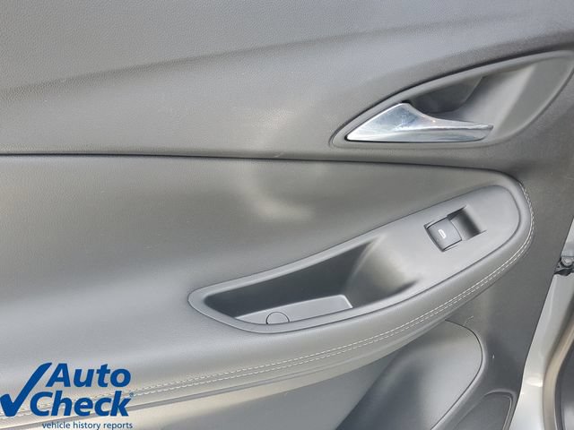 Used 2023 Buick Encore GX Select w/ Sport Touring Package FWD image 14