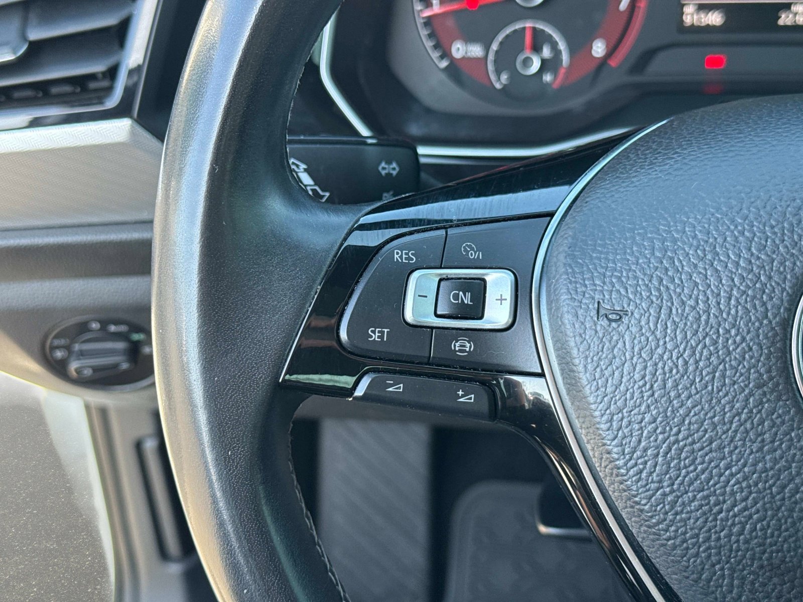 Used 2019 Volkswagen Jetta R-Line image 28