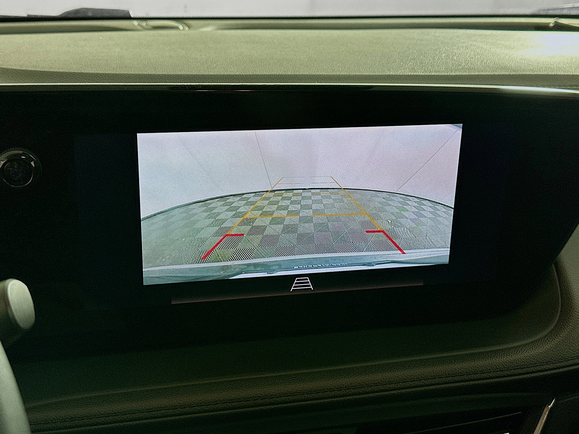 Used 2025 Buick Encore GX Preferred FWD image 22