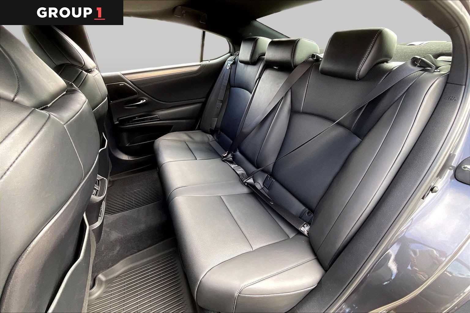 Certified 2024 Lexus ES 350 F Sport w/ Accessory Package (Z2) FWD image 19