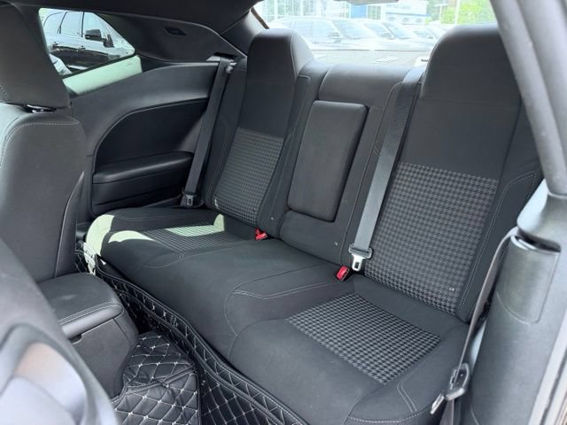 Used 2018 Dodge Challenger R/T w/ Blacktop Package RWD image 19
