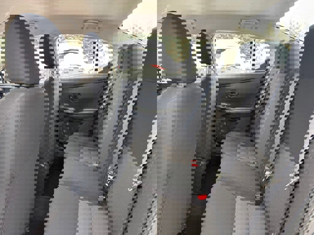 Used 2024 Nissan Sentra SV image 31