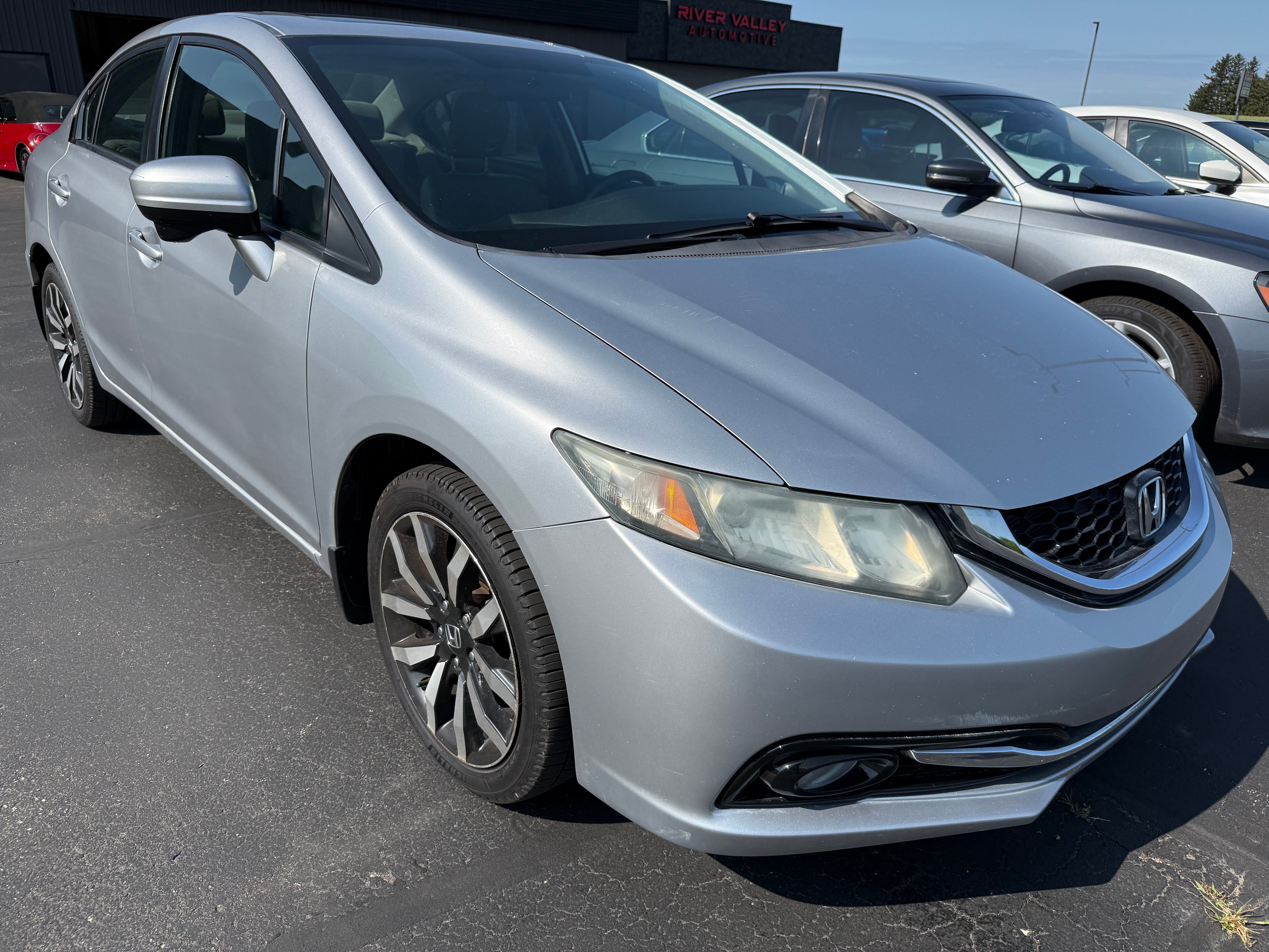 Used 2015 Honda Civic EX-L image 2