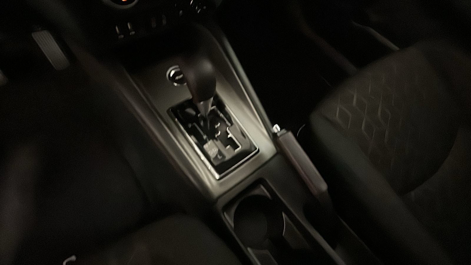 Used 2025 Mitsubishi Outlander Sport LE AWD/4WD image 23
