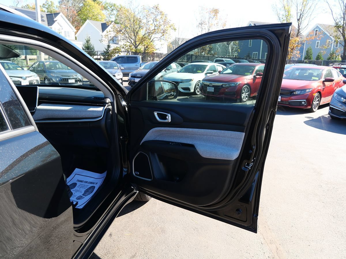 Used 2022 Jeep Compass Latitude w/ Sun and Sound Group AWD/4WD image 20