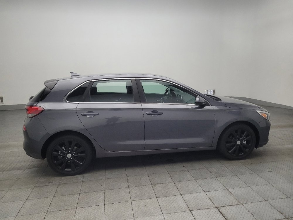 Used 2019 Hyundai Elantra GT FWD image 10