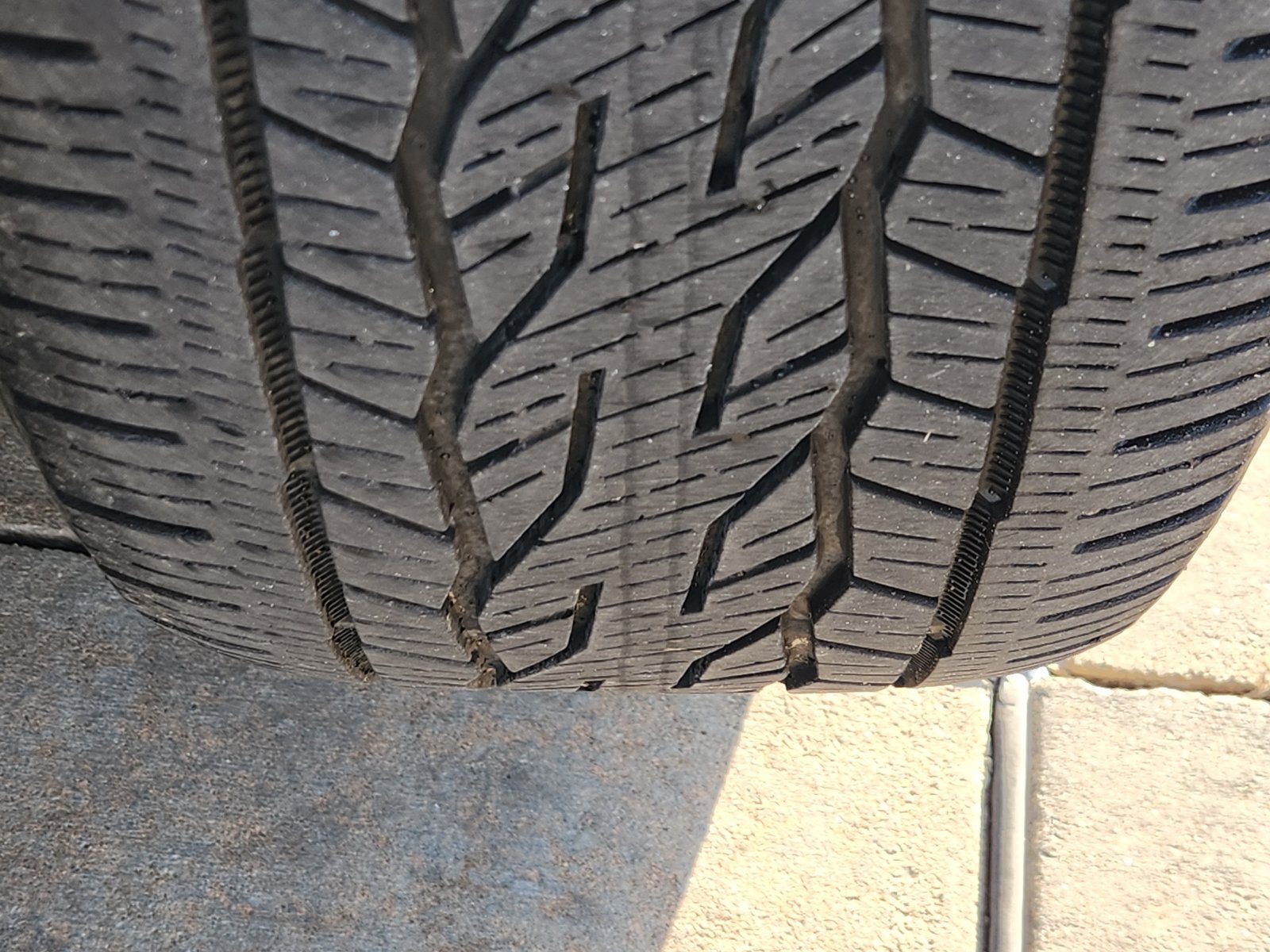 Used 2020 Chevrolet Traverse RS w/ LPO, Floor Liner Package FWD image 15