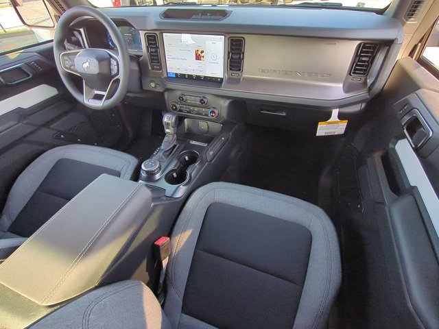 New 2025 Ford Bronco 2-Door image 9