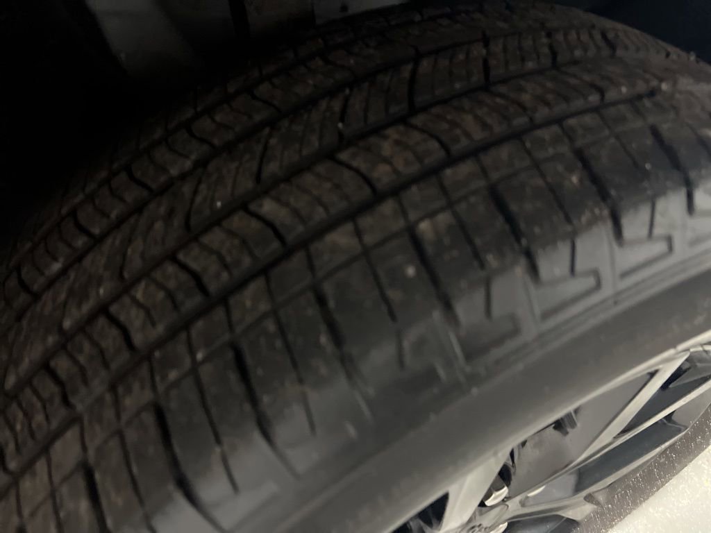 Used 2025 Jeep Grand Cherokee Altitude image 41