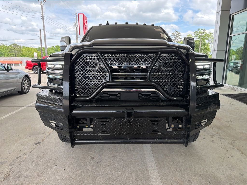 Used 2025 RAM 3500 Limited image 2