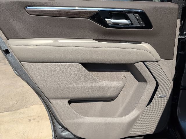 New 2026 Chevrolet Tahoe Z71 w/ Comfort Package image 10
