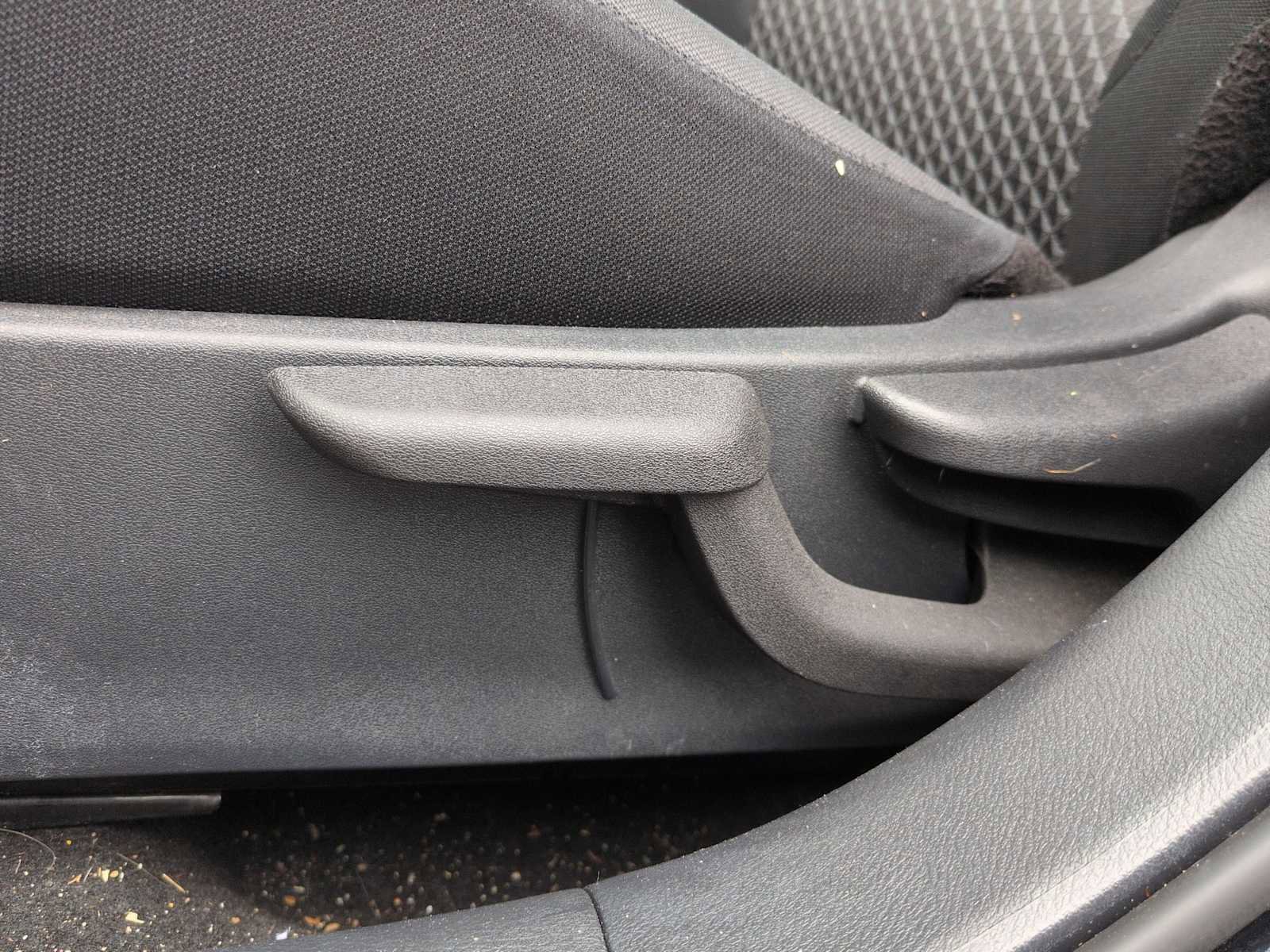 Used 2024 Nissan Versa S image 17