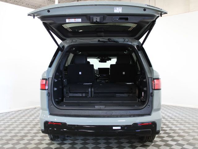 New 2026 Toyota Sequoia Platinum image 9