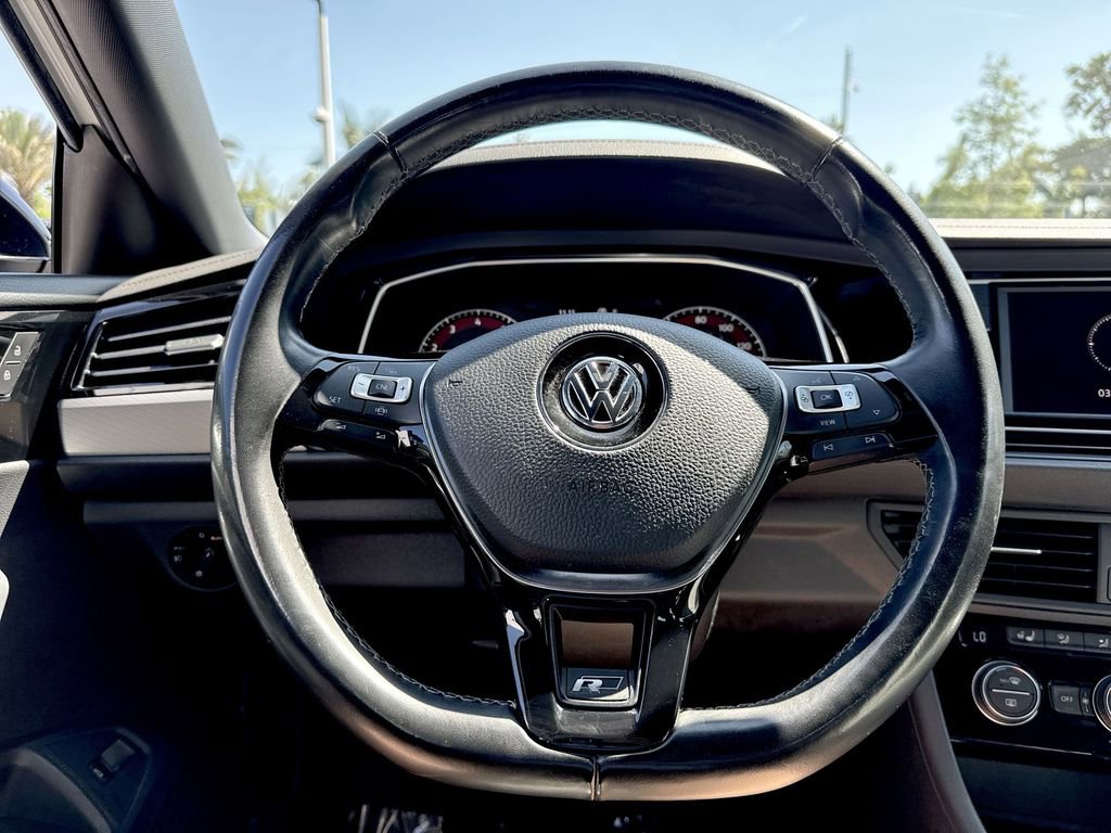 Used 2019 Volkswagen Jetta R-Line w/ R-Line Cold Weather Package image 49
