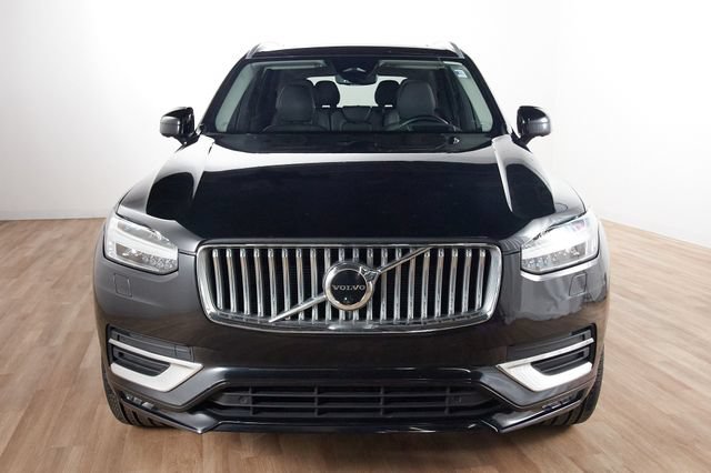 Certified 2023 Volvo XC90 B6 Ultimate w/ Protection Package Premier AWD/4WD image 2