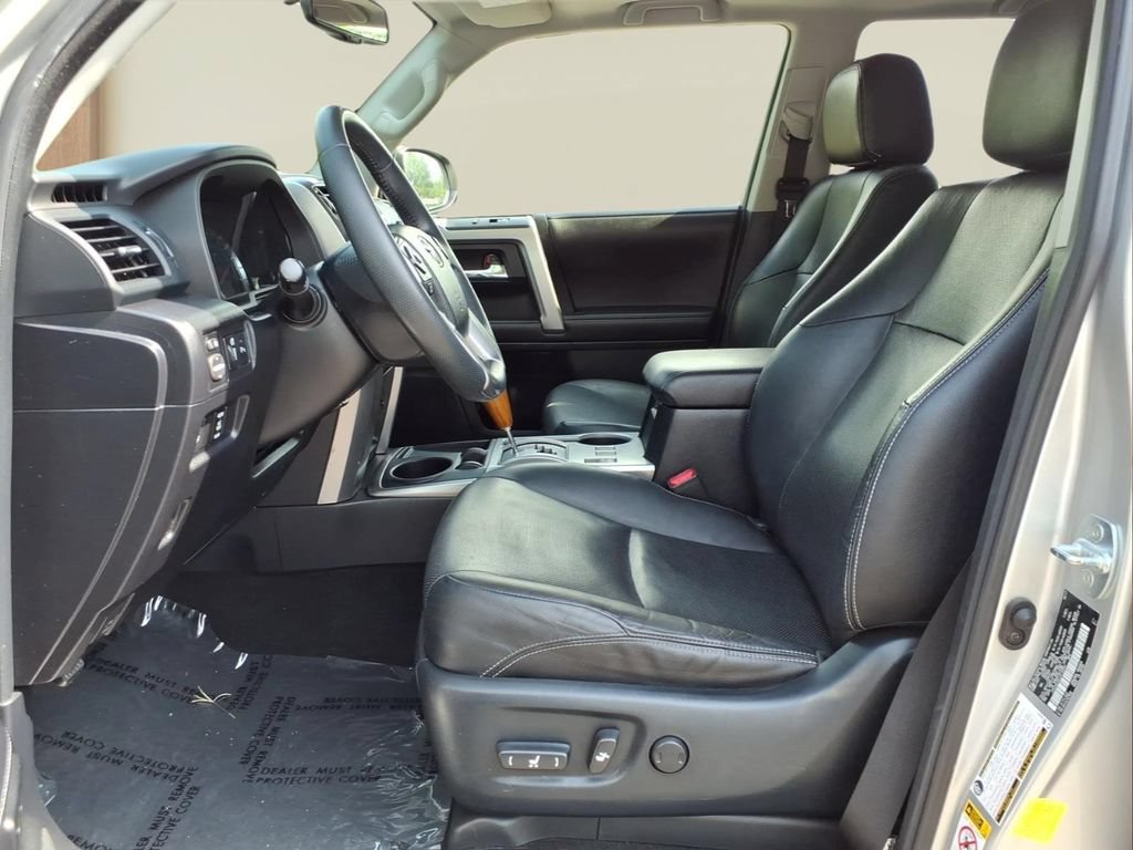 Used 2018 Toyota 4Runner Limited RWD image 17
