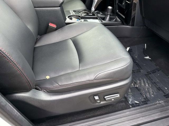 Used 2024 Toyota 4Runner TRD Off-Road Premium image 10