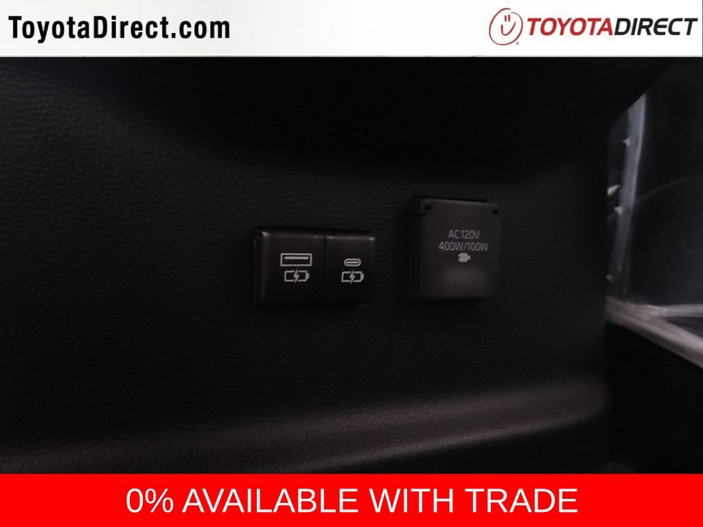 New 2026 Toyota Tundra Limited AWD/4WD image 32