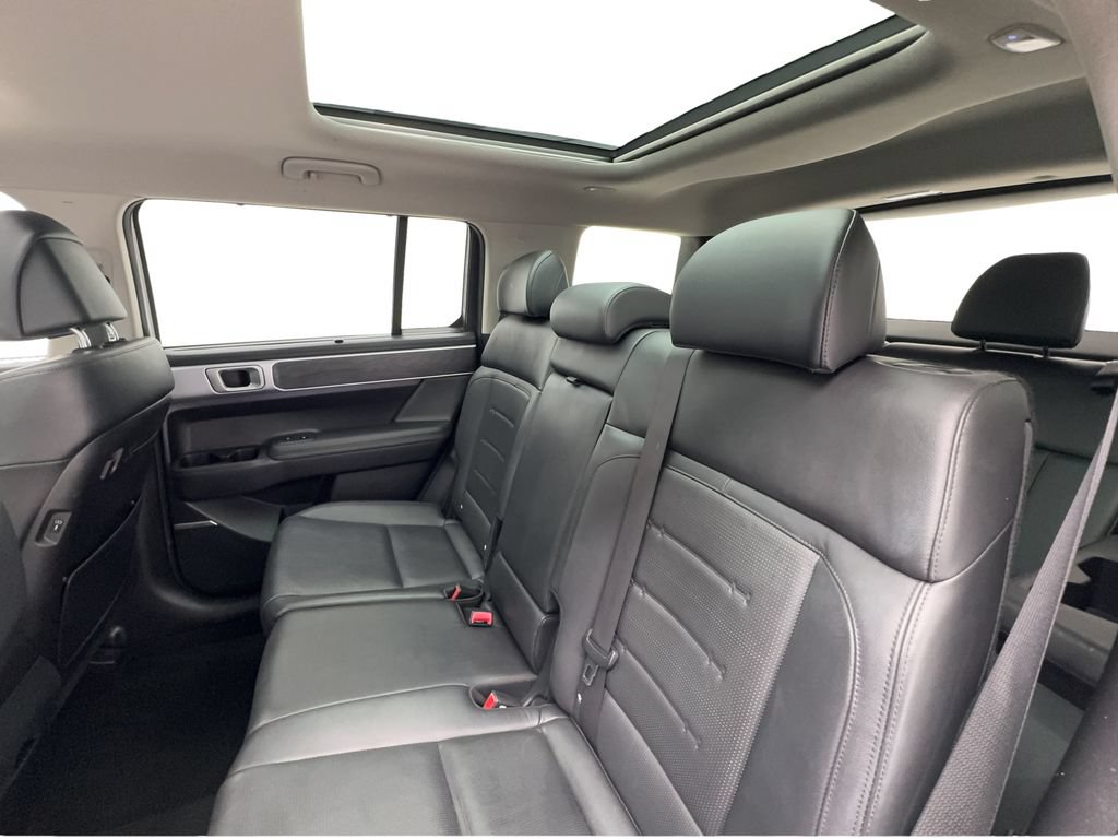 Used 2024 Hyundai Santa Fe Limited AWD/4WD image 26