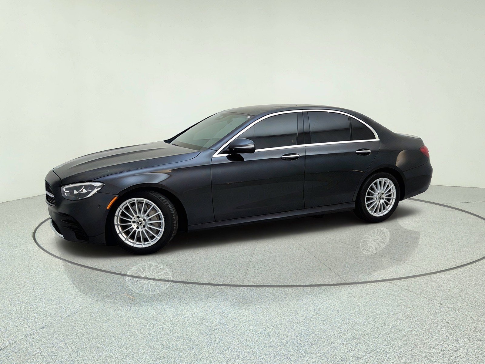 Used 2021 Mercedes-Benz E 350 Sedan image 15