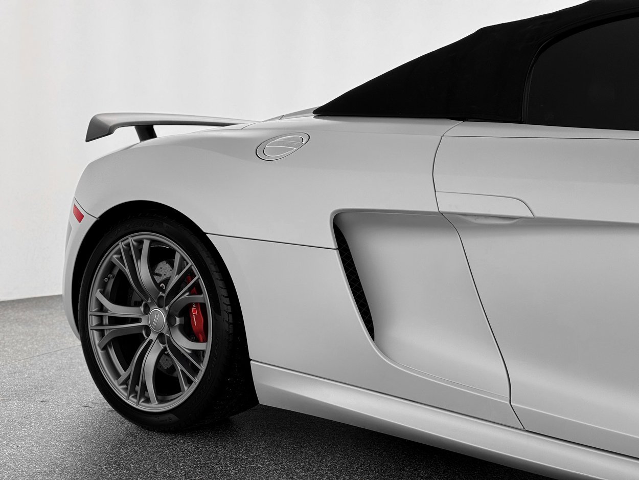 Used 2012 Audi R8 GT image 38