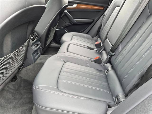 Certified 2023 Audi Q5 2.0T Premium w/ Convenience Package AWD/4WD image 17