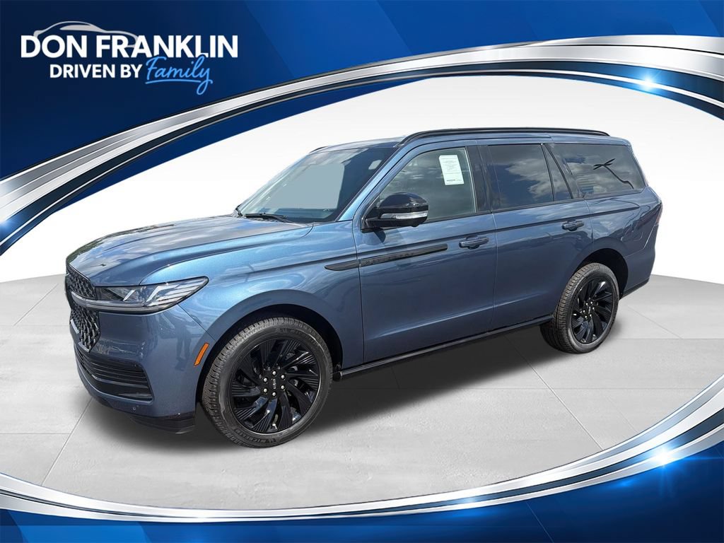 New 2027 Lincoln Navigator Reserve w/ Jet Appearance Package