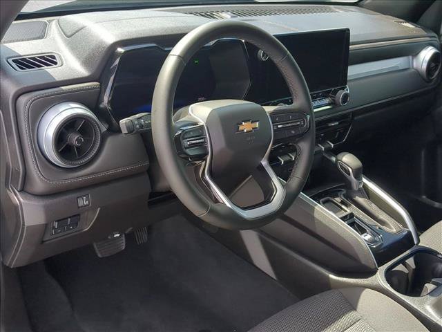 Used 2025 Chevrolet Colorado LT w/ Advanced Trailering Package RWD image 10