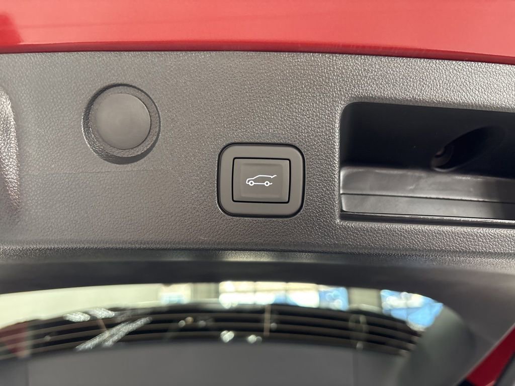 New 2026 Chevrolet Equinox LT w/ Convenience Package II image 18