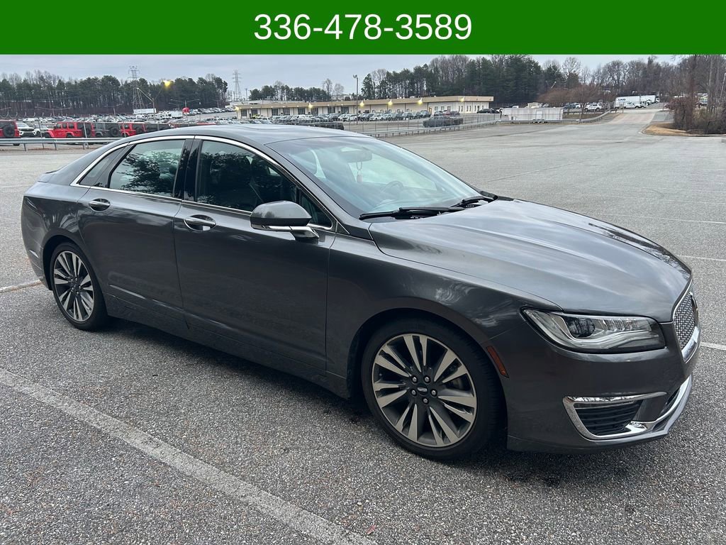 Used 2017 Lincoln MKZ Reserve image 7